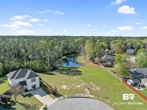 24 Trey Ln, Gulf Shores, AL 36542