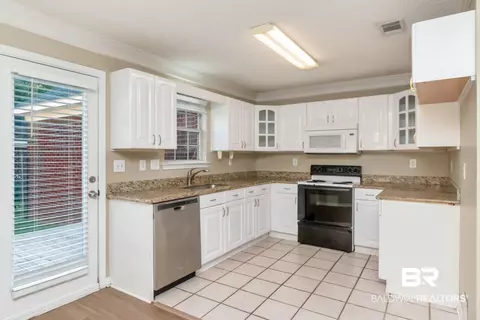 6482 Cedar Bend Ct, Mobile, AL 36608 photo 8