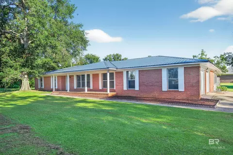 10045 Longview Dr, Foley, AL 36535