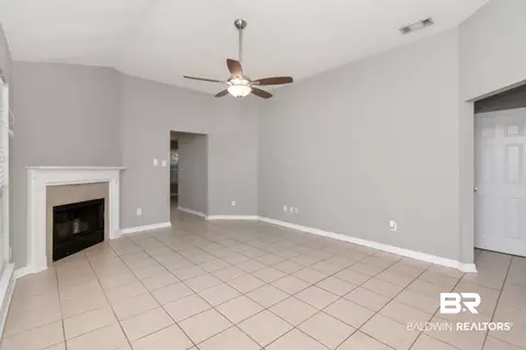 673 Willow Pointe Dr, Mobile, AL 36695 photo 5
