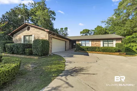102 Jewel Cir, Daphne, AL 36526