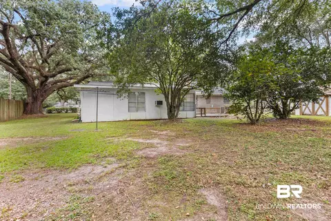 2216 Clearwater St, Mobile, AL 36609 photo 24