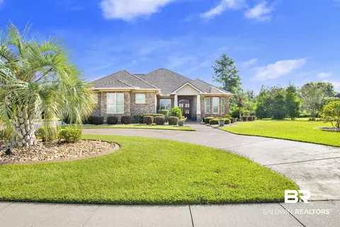 3665 Prestwick Cir, Gulf Shores, AL 36542