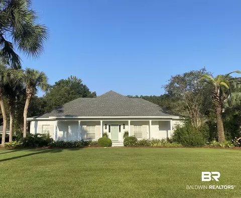 21985 Country Woods Dr, Fairhope, AL 36532