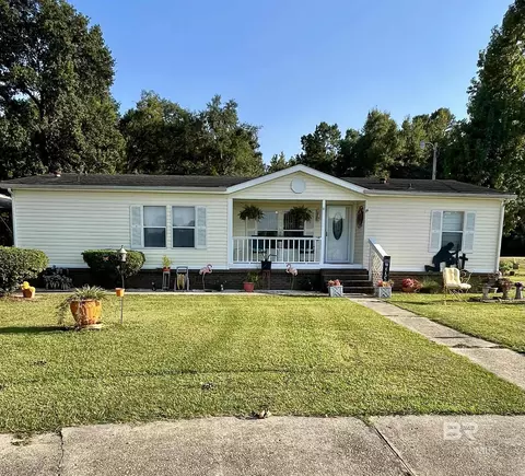 15418 Pine Grove Rd, Bay Minette, AL 36507