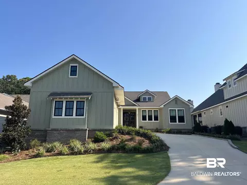 837 Apricot Ln, Fairhope, AL 36532