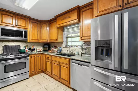 Kitchen - 8100 Danielle Dr, Mobile, AL 36695 photo 2 of 2
