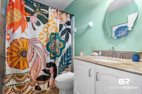 Bath - 8100 Danielle Dr, Mobile, AL 36695 photo 2 of 2