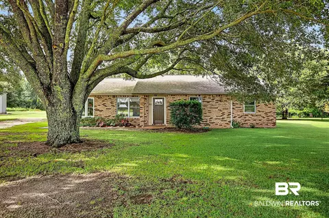 4260 Highway 99a, Mcdavid, FL 32568