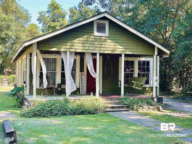 722 Conoley Ave, Brewton, AL 36426