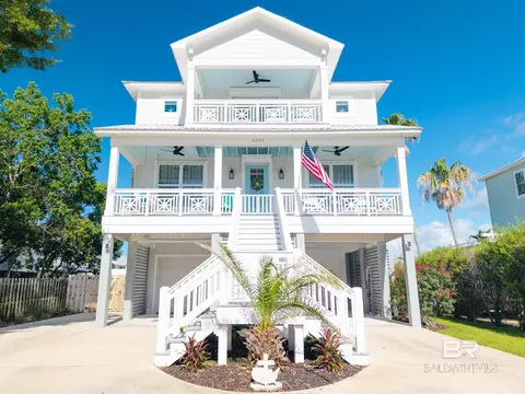 4099 Harbor Rd, Orange Beach, AL 36561