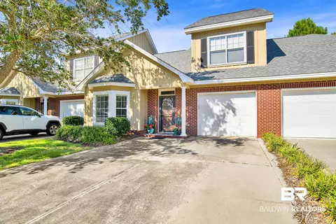 430 W Fort Morgan Rd #103, Gulf Shores, AL 36542