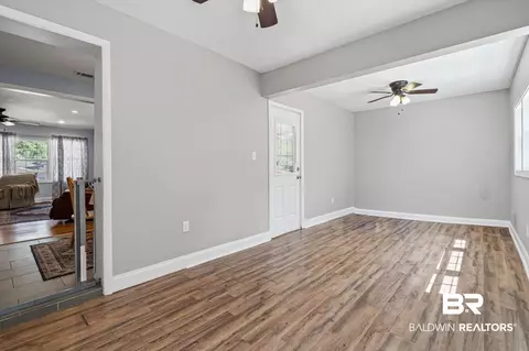 5609 Diane Ct, Mobile, AL 36618 photo 10