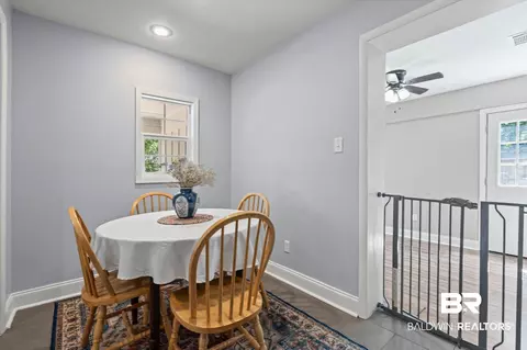 5609 Diane Ct, Mobile, AL 36618 photo 8
