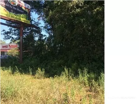 3224 Stephens Rd, Mobile, AL 36612 photo 2