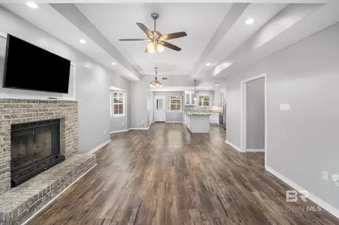 109 Chatam Loop, Daphne, AL 36526 photo 3