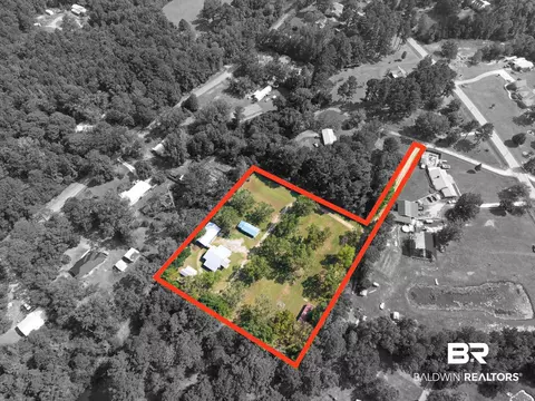 12923 Wiggins Rd, Stapleton, AL 36578 photo 3
