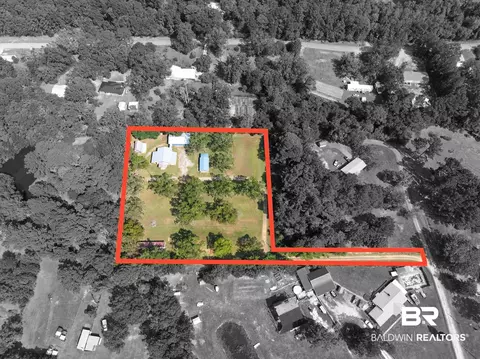 12923 Wiggins Rd, Stapleton, AL 36578 photo 2