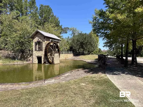 Ormond Circle, Bay Minette, AL 36507