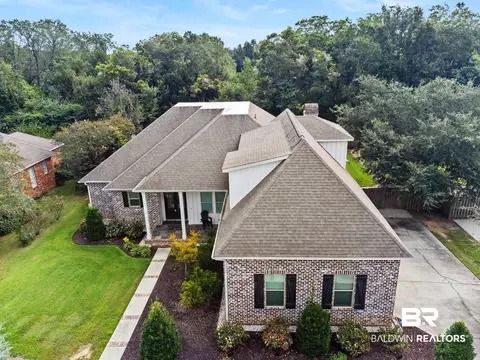806 Eli St, Fairhope, AL 36532