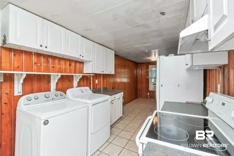 300 Pineview Ln, Mobile, AL 36608 photo 15