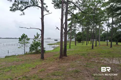 1115 Water Oaks Cir, Gulf Shores, AL 36542