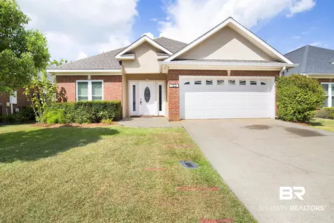 122 Cypress Ln, Fairhope, AL 36532