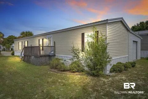 16707 Ft Morgan Rd #8, Gulf Shores, AL 36542