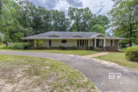 328 Bay Hill Dr, Daphne, AL 36526