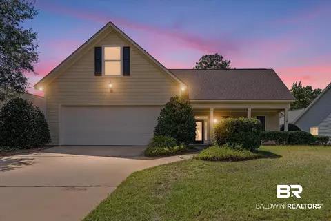 30821 Pine Ct, Spanish Fort, AL 36527