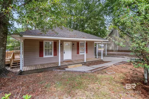 Exterior - 125 Eagle Dr, Daphne, AL 36526 photo 1 of 5