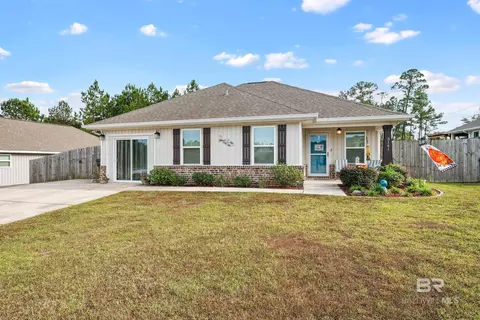 3141 Pine Wood Cir, Lillian, AL 36549
