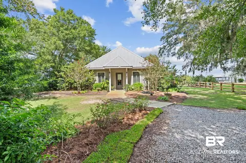 11737 Council Ln, Gulf Shores, AL 36542