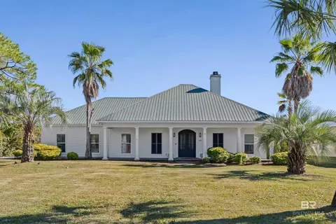 4832 Osprey Dr, Orange Beach, AL 36561
