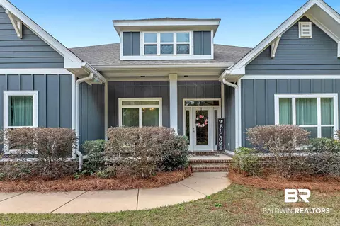 12213 Pecan Grove St, Magnolia Springs, AL 36555