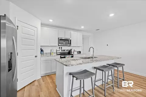 1105 Hayward Loop, Foley, AL 36535 photo 5