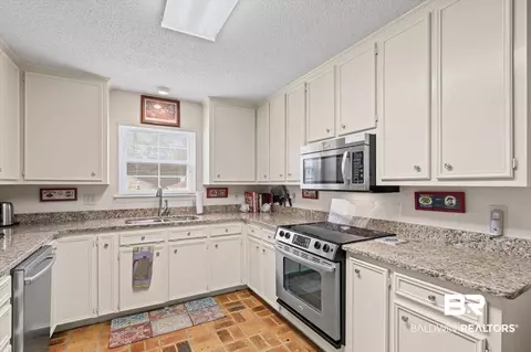 7056 Stonebridge Ct, Mobile, AL 36608 photo 11