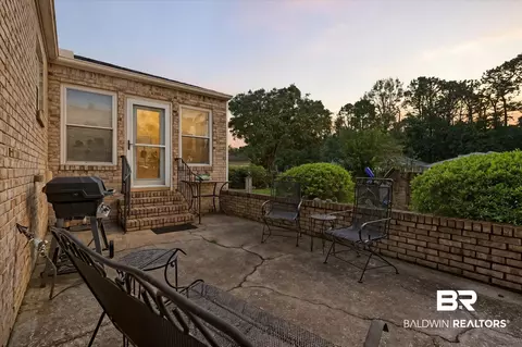 7056 Stonebridge Ct, Mobile, AL 36608 photo 3
