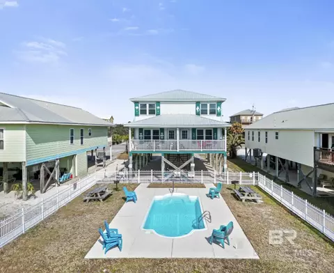 1393 W Lagoon Ave, Gulf Shores, AL 36542