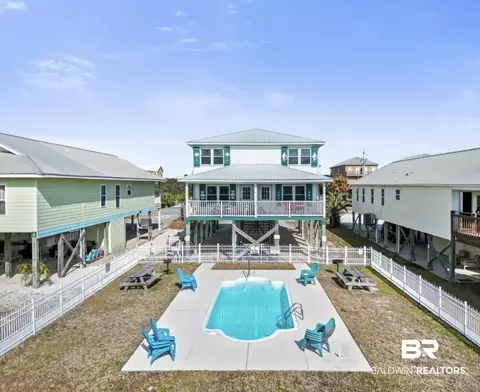 1393 W Lagoon Ave, Gulf Shores, AL 36542