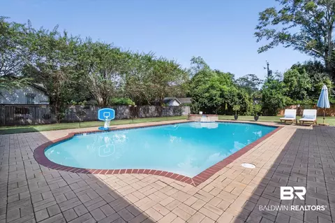 254 Woodlands Ave, Mobile, AL 36607 photo 2