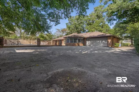 1900 Foxfire Rd, Mobile, AL 36618 photo 30