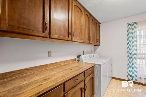 1900 Foxfire Rd, Mobile, AL 36618 photo 24