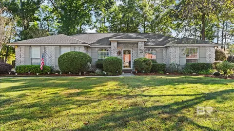 10702 Mahogany Ln, Lillian, AL 36549