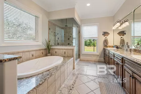 Bath - 6490 E Quarry Dr, Elberta, AL 36530 photo 5 of 6