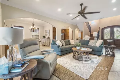 Living - 6490 E Quarry Dr, Elberta, AL 36530 photo 2 of 4
