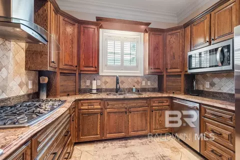 Kitchen - 6490 E Quarry Dr, Elberta, AL 36530 photo 1 of 2
