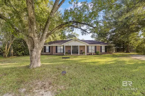 18952 E Silverhill Ave, Robertsdale, AL 36567