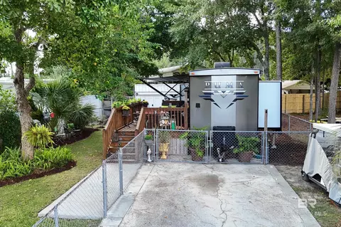 271 Defuniak Cir, Lillian, AL 36549