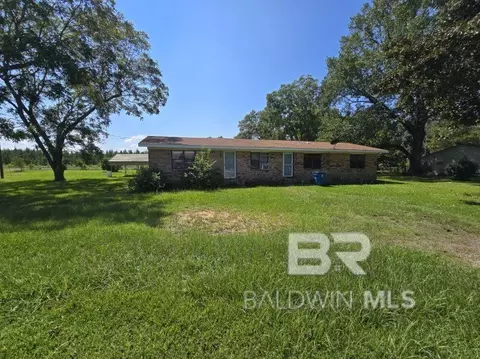 4841 Bowden St, Frisco City, AL 36445